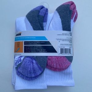 NEW AVIA 6 pair socks